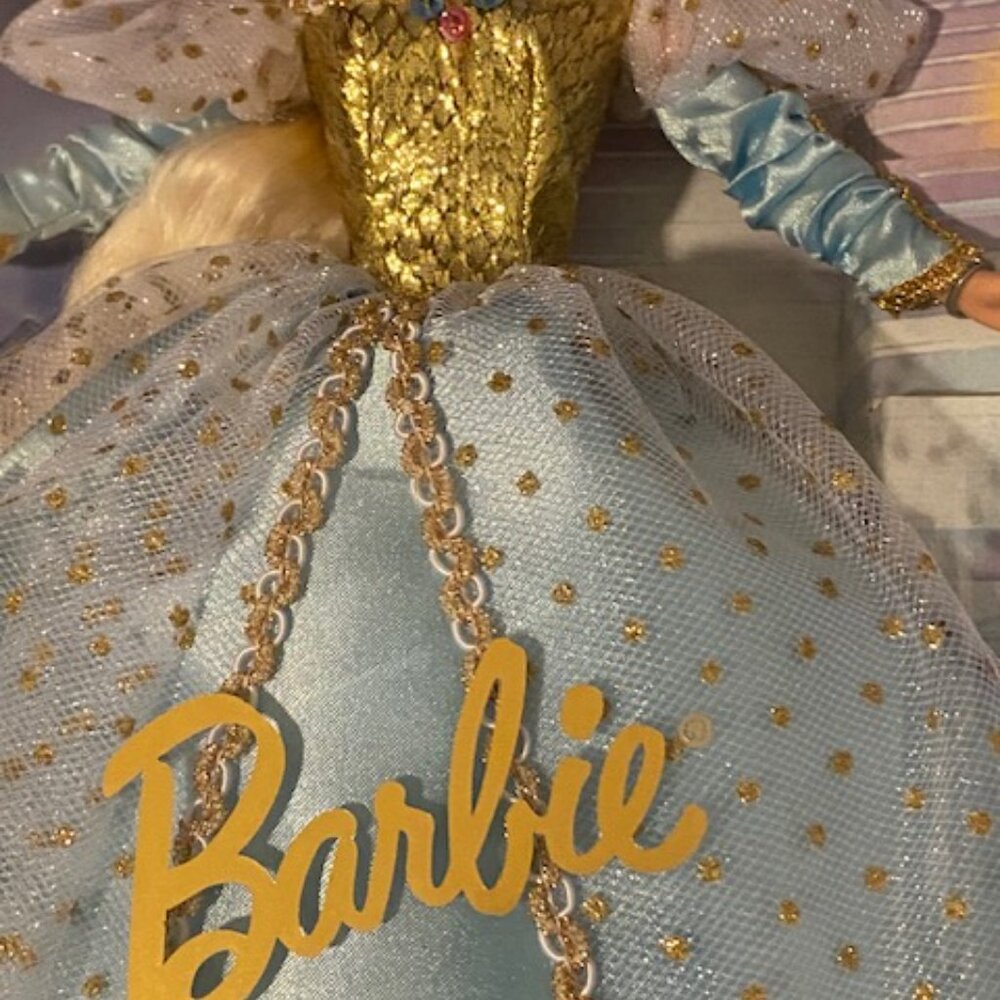 Barbie Cinderella - Picture 5 of 7